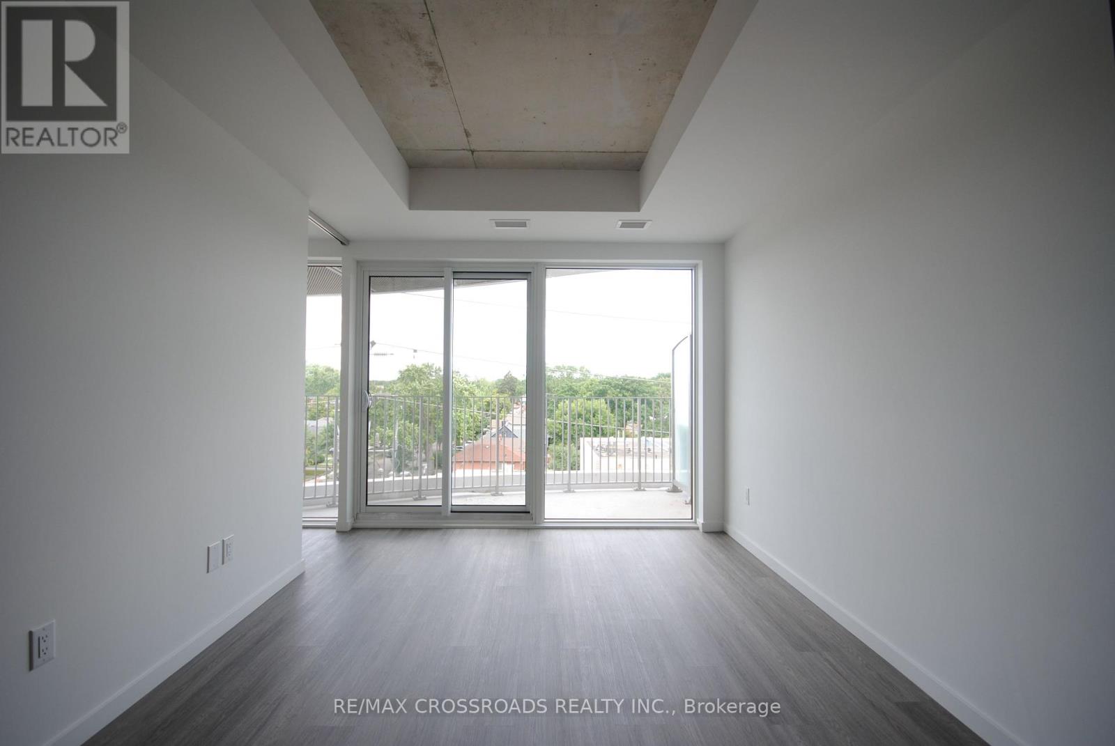 689 The Queensway Drive, Toronto, Ontario  M8Y 1L1 - Photo 14 - W13655734
