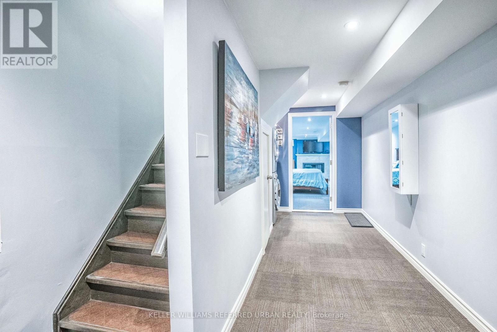 Lower - 4 Purdy Crescent, Toronto, Ontario  M9N 3X8 - Photo 3 - W13655736