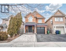 LOWER - 4 PURDY CRESCENT, Toronto, Ontario