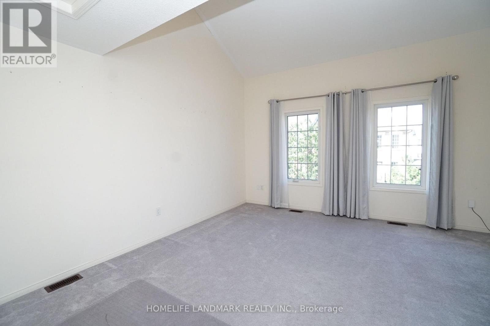 43 Odoardo Di Santo Circle, Toronto, Ontario M3L 0G4 - Photo 24 - W13655742