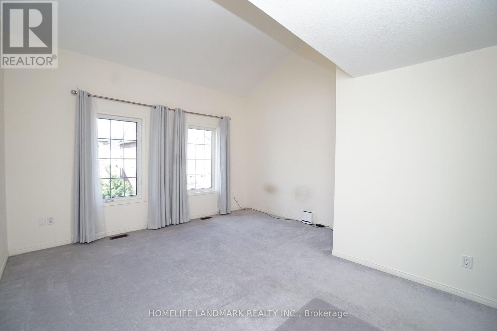 43 Odoardo Di Santo Circle, Toronto, Ontario M3L 0G4 - Photo 25 - W13655742