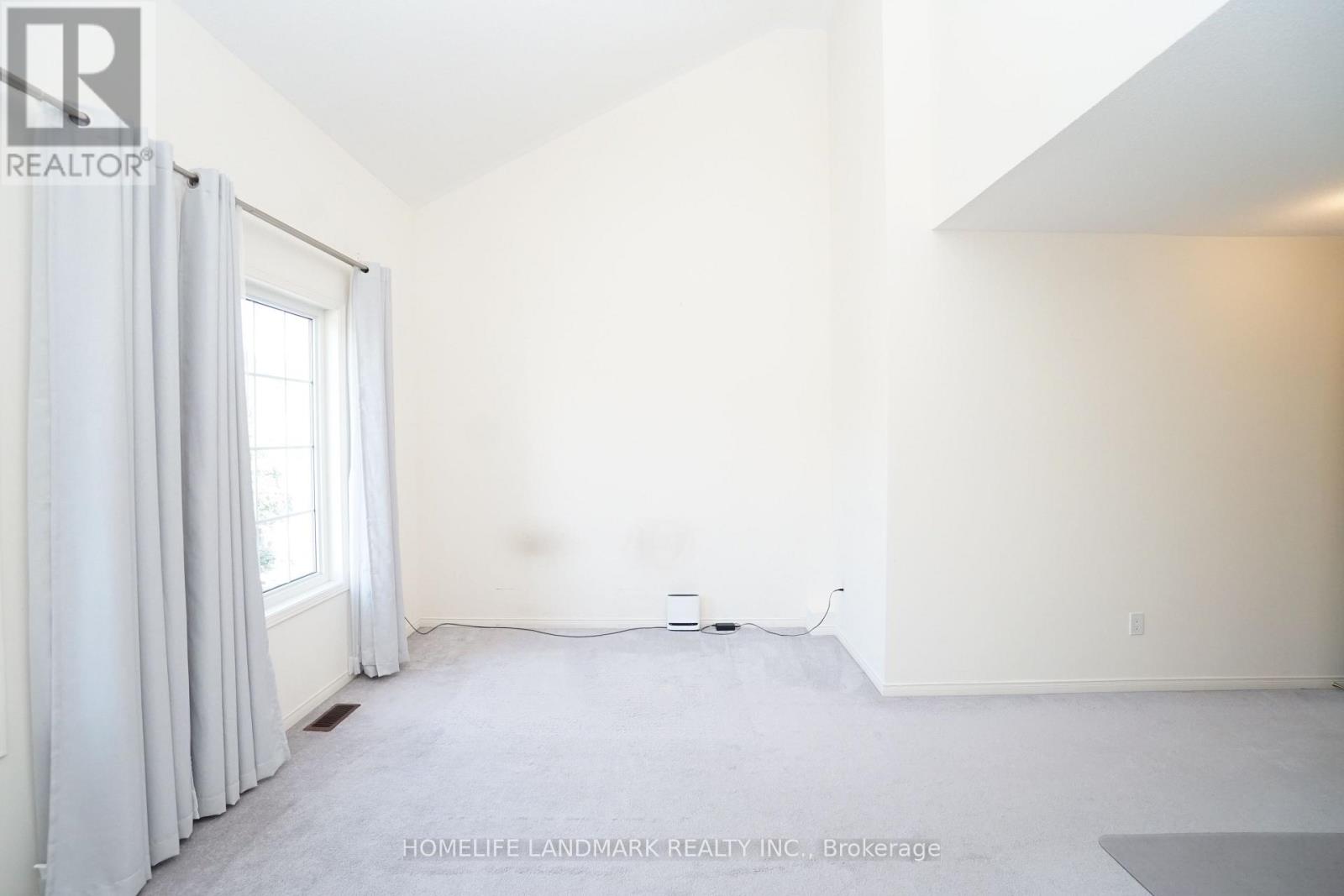43 Odoardo Di Santo Circle, Toronto, Ontario M3L 0G4 - Photo 27 - W13655742