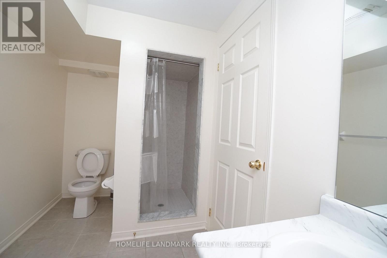 43 Odoardo Di Santo Circle, Toronto, Ontario M3L 0G4 - Photo 36 - W13655742