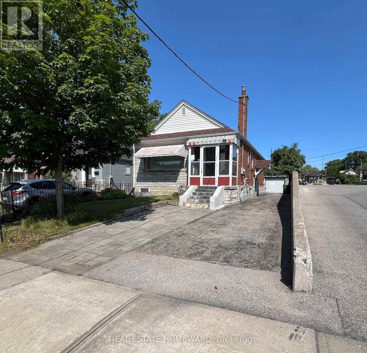 MAIN - 124 GLENCREST BOULEVARD, Toronto, Ontario