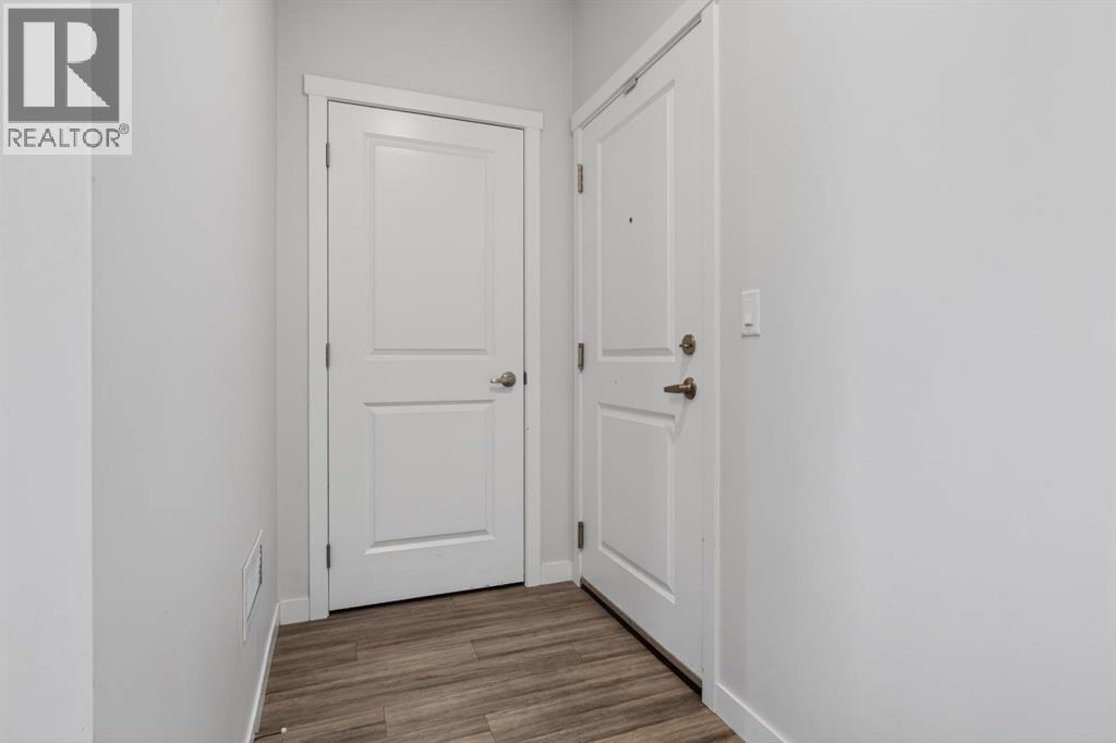 216, 238 Sage Valley Common NW, Calgary, Alberta  T3R 1X8 - Photo 3 - A2318028