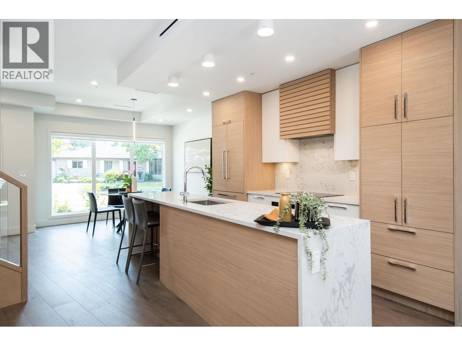 3181 Canfield Crescent, North Vancouver, British Columbia  V7R 2V9 - Photo 7 - R3146385