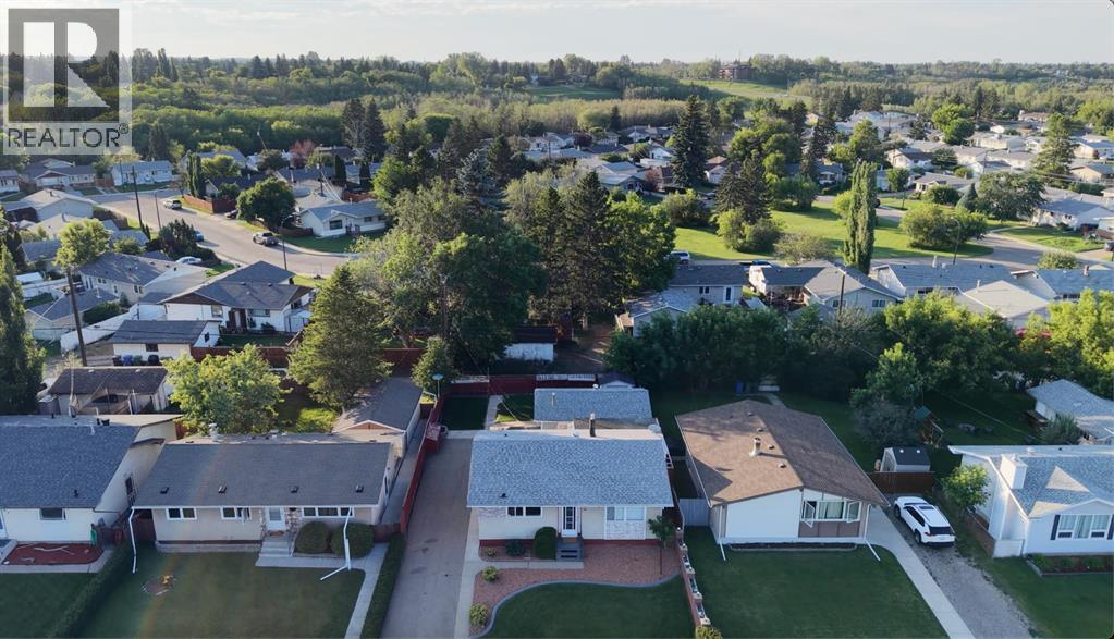 23 Fairway Avenue, Red Deer, Alberta  T4N 4Y8 - Photo 41 - A2329994