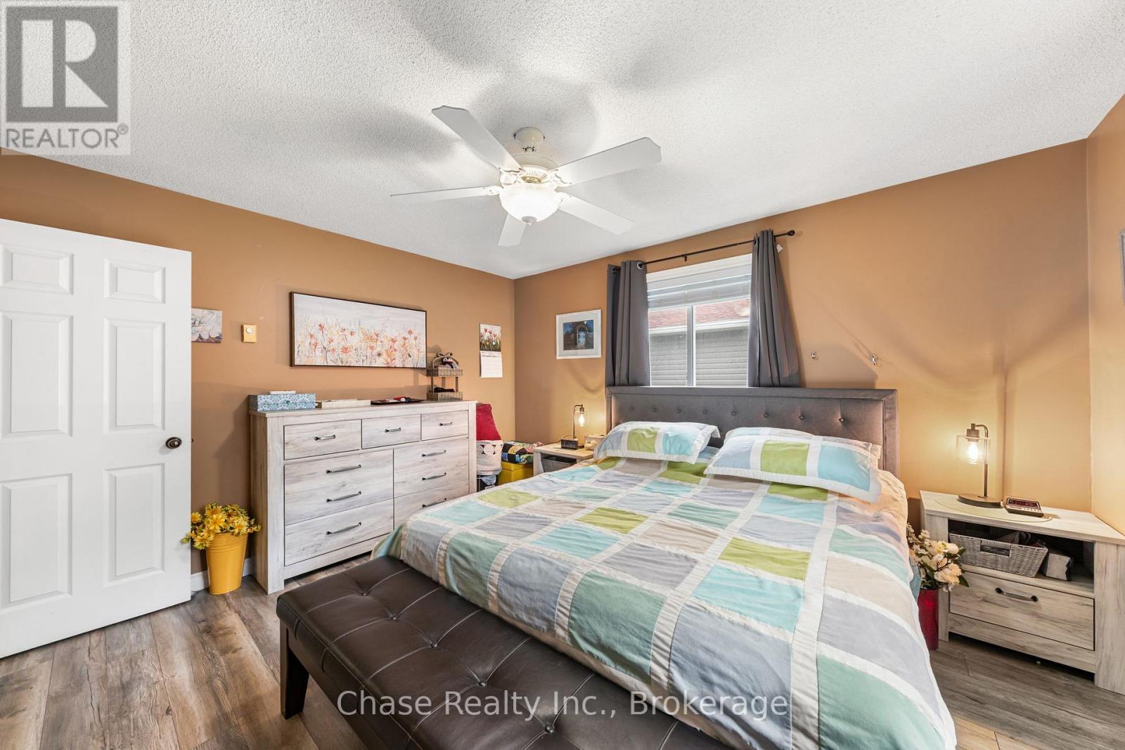 363 Wardell Street, Tay, Ontario  L0K 1R0 - Photo 12 - S13655748
