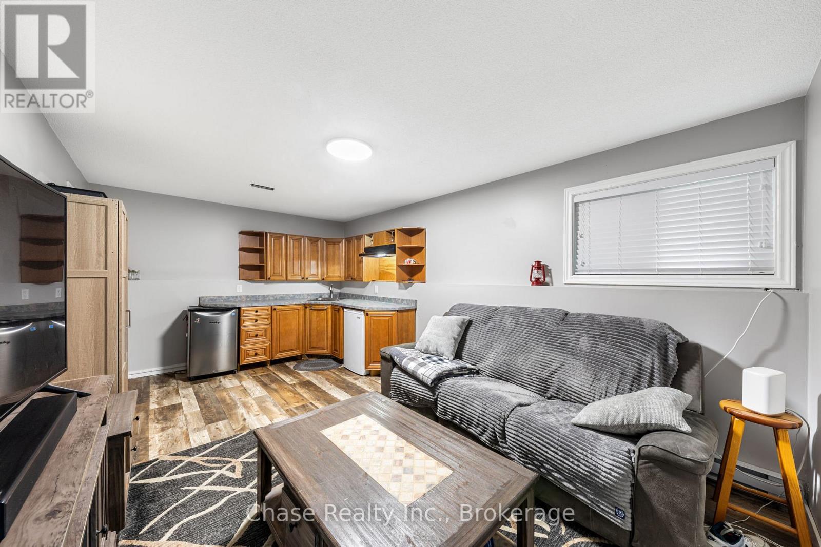 363 Wardell Street, Tay, Ontario  L0K 1R0 - Photo 21 - S13655748
