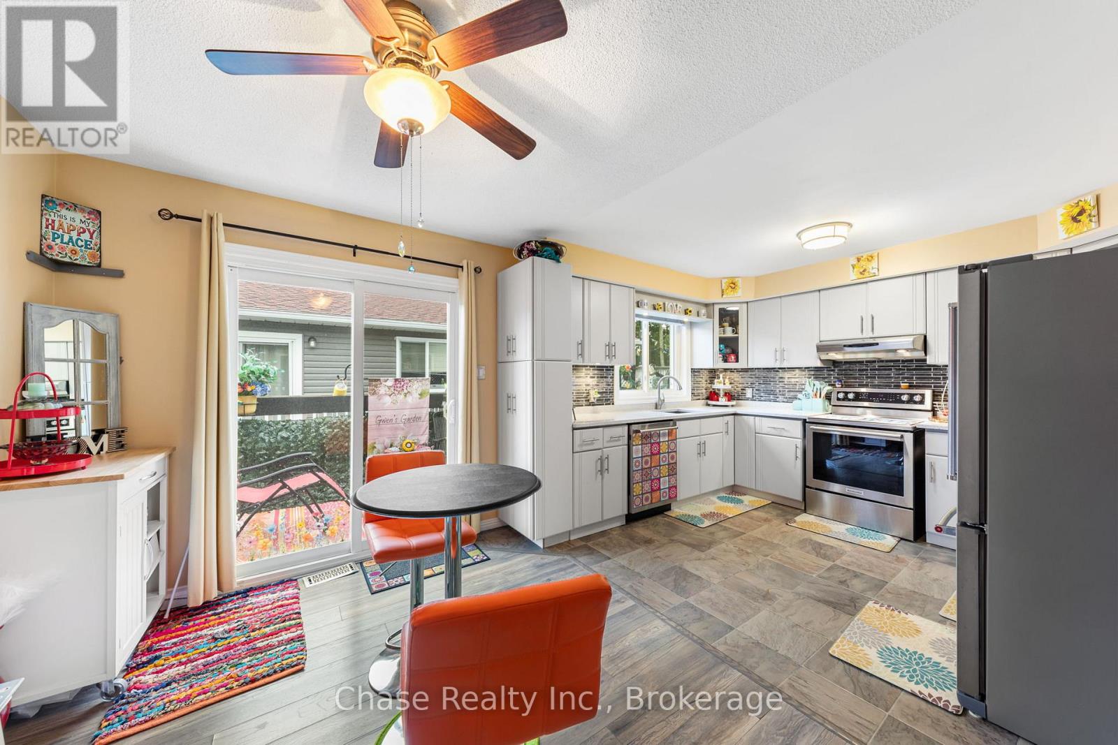 363 Wardell Street, Tay, Ontario  L0K 1R0 - Photo 6 - S13655748
