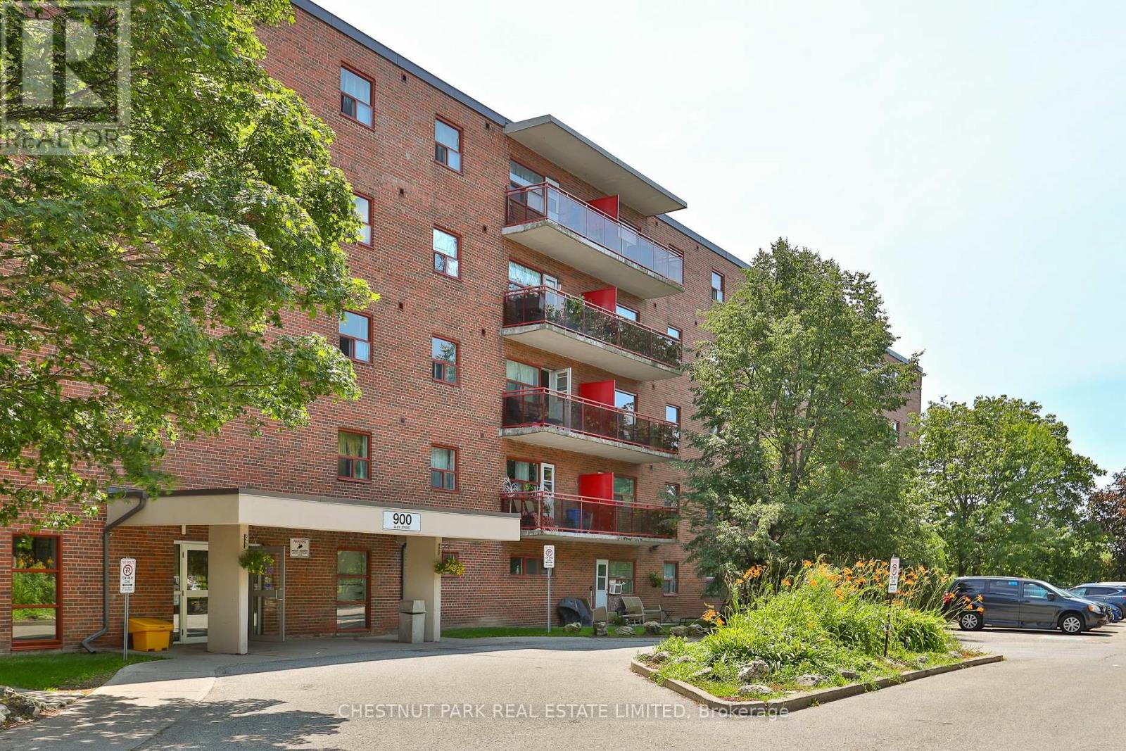 512 - 900 GLEN STREET, Oshawa, Ontario