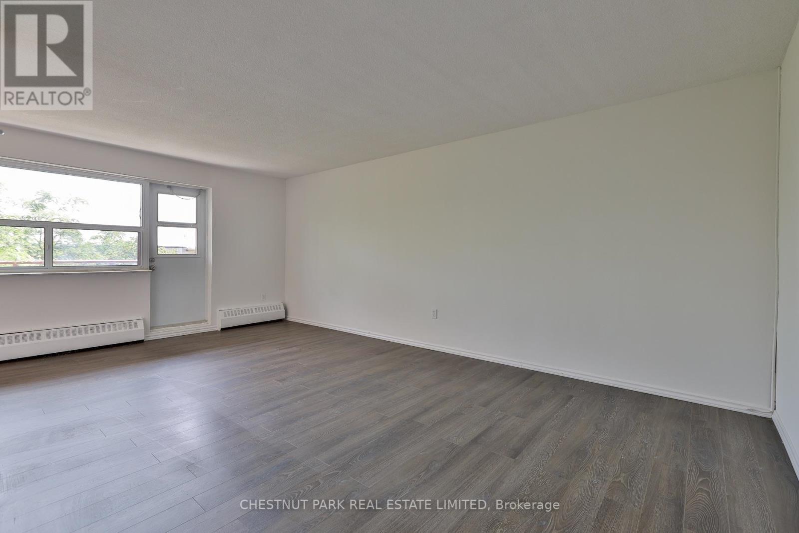 512 - 900 Glen Street, Oshawa, Ontario  L1J 5Z4 - Photo 14 - E13655782