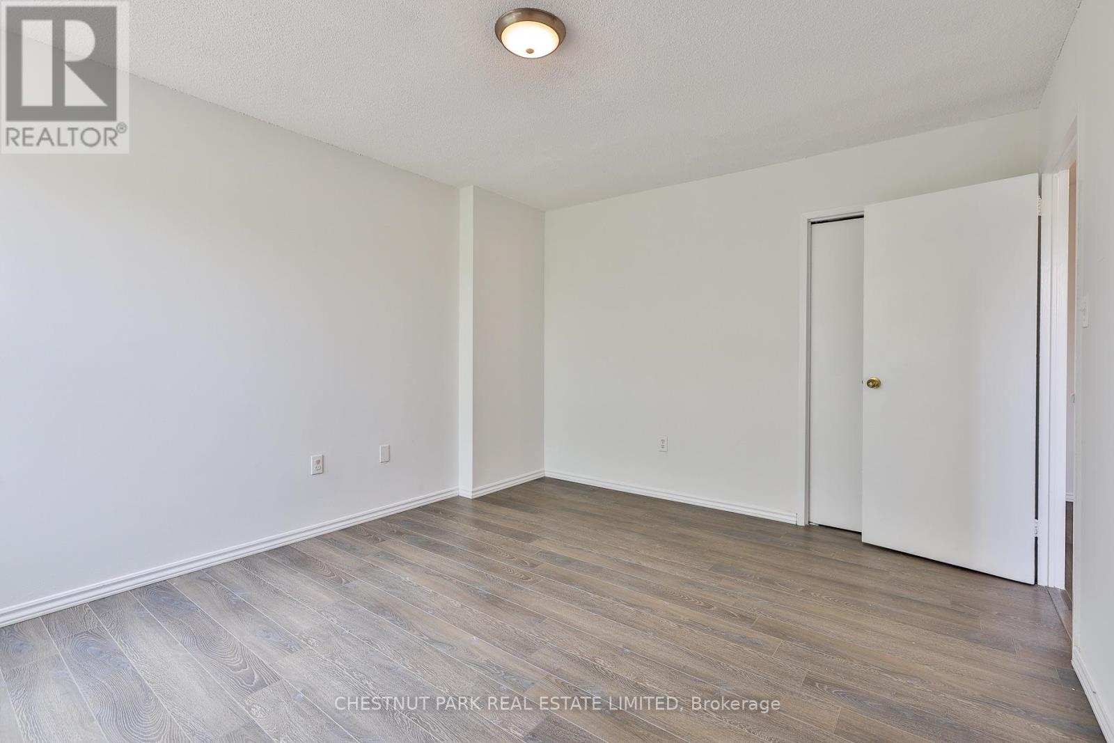 512 - 900 Glen Street, Oshawa, Ontario  L1J 5Z4 - Photo 21 - E13655782