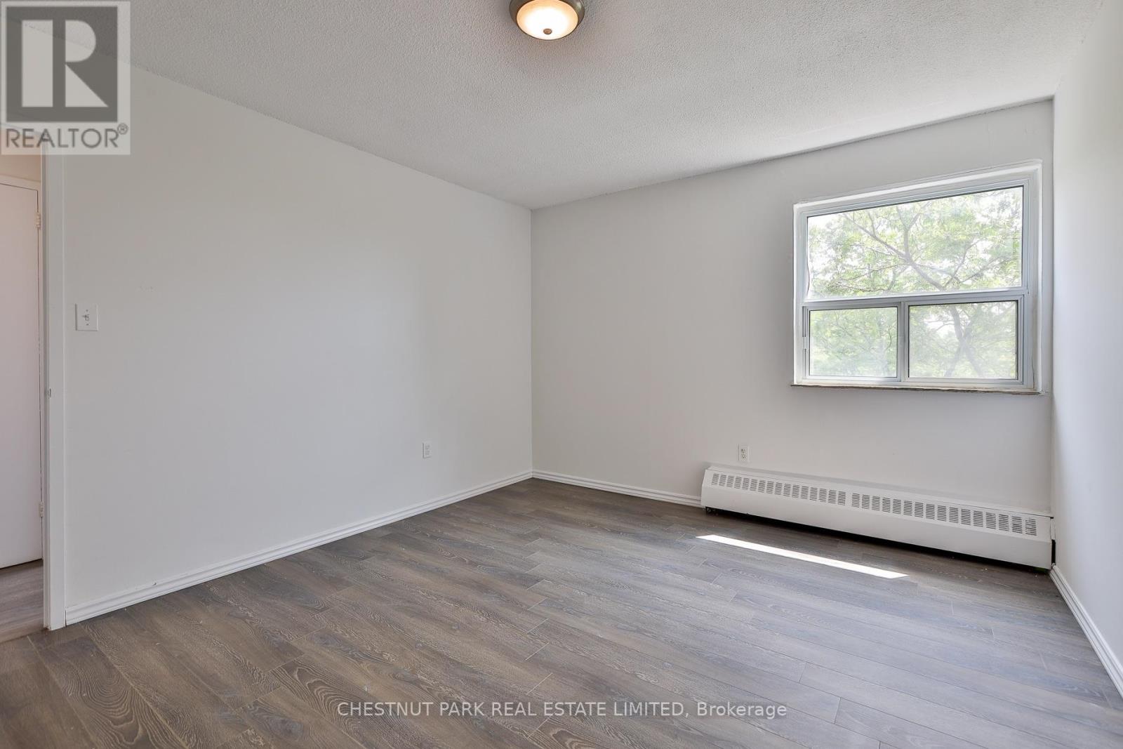 512 - 900 Glen Street, Oshawa, Ontario  L1J 5Z4 - Photo 23 - E13655782