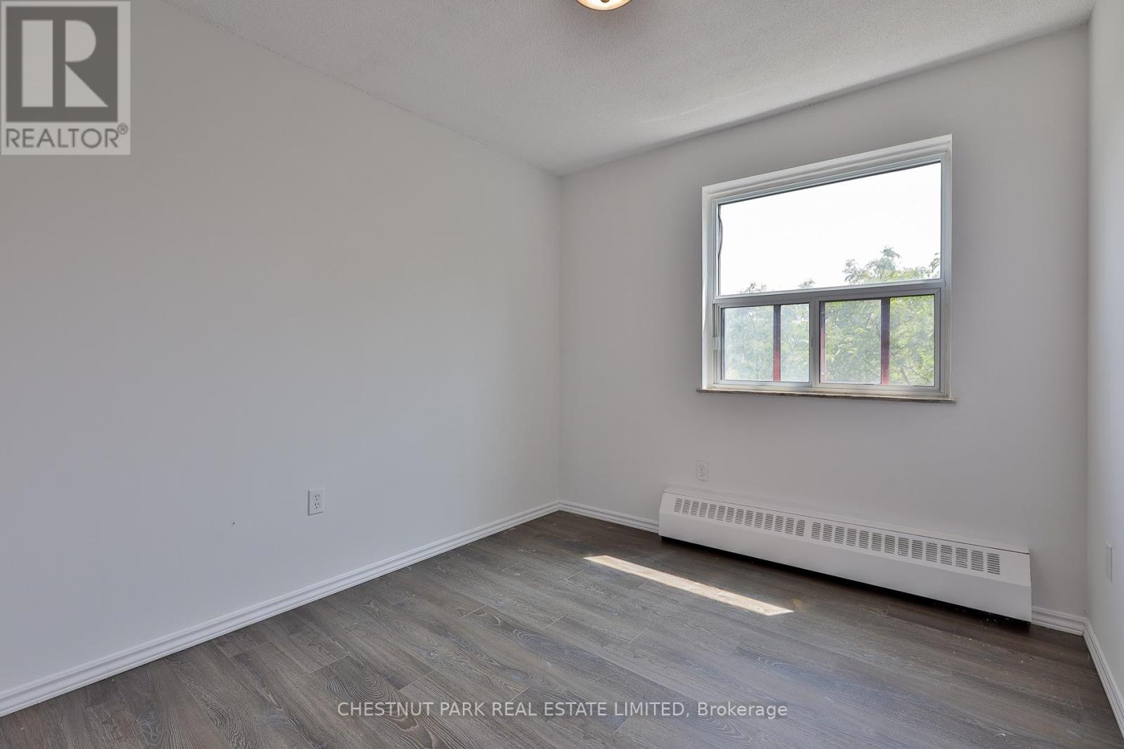 512 - 900 Glen Street, Oshawa, Ontario  L1J 5Z4 - Photo 25 - E13655782