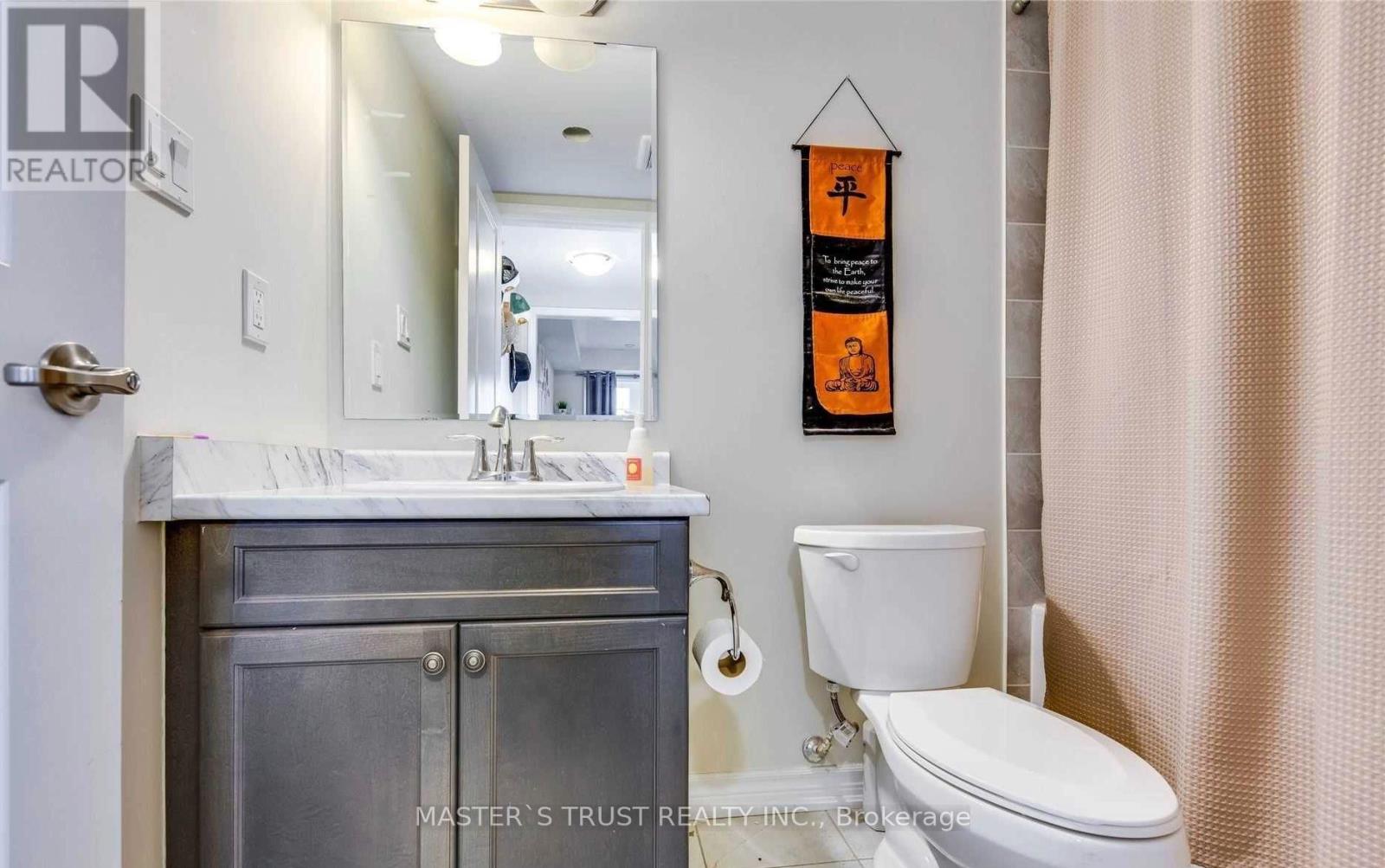 416 Sixteen Mile Drive, Oakville, Ontario  L6M 4M2 - Photo 4 - W13655758