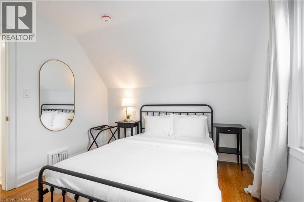40 Delaware Avenue Unit# Upper, Hamilton, Ontario  L8M 1T4 - Photo 21 - 40853829