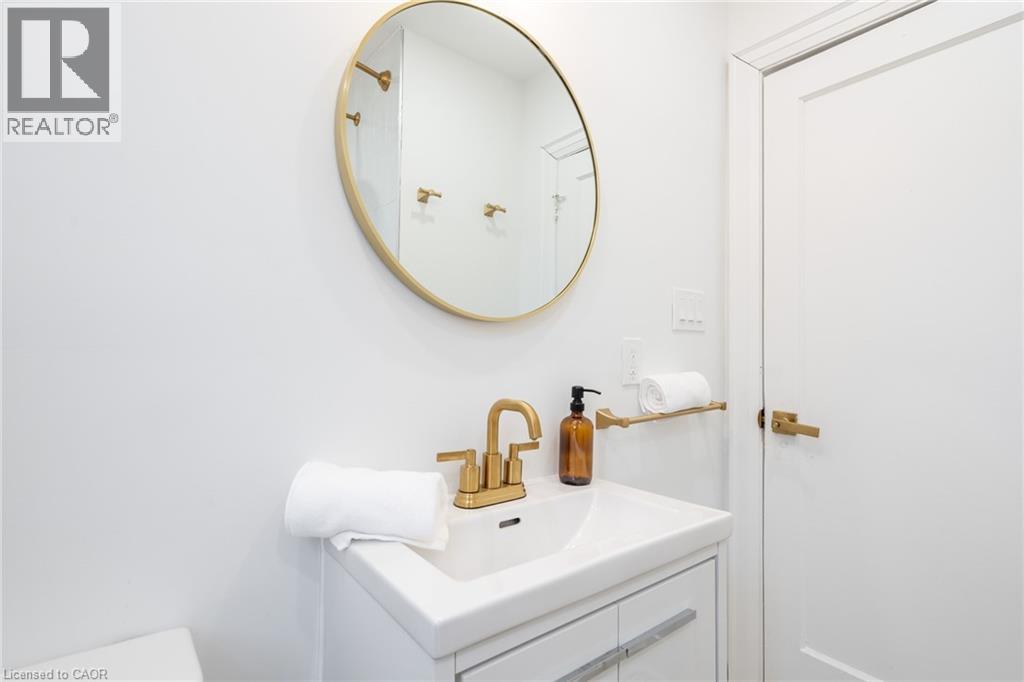 40 Delaware Avenue Unit# Upper, Hamilton, Ontario  L8M 1T4 - Photo 24 - 40853829