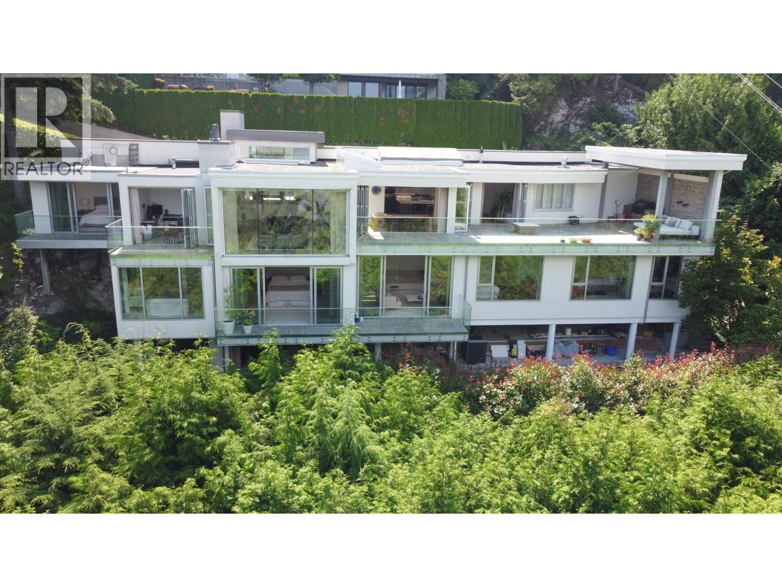 6173 NELSON AVENUE, West Vancouver, British Columbia