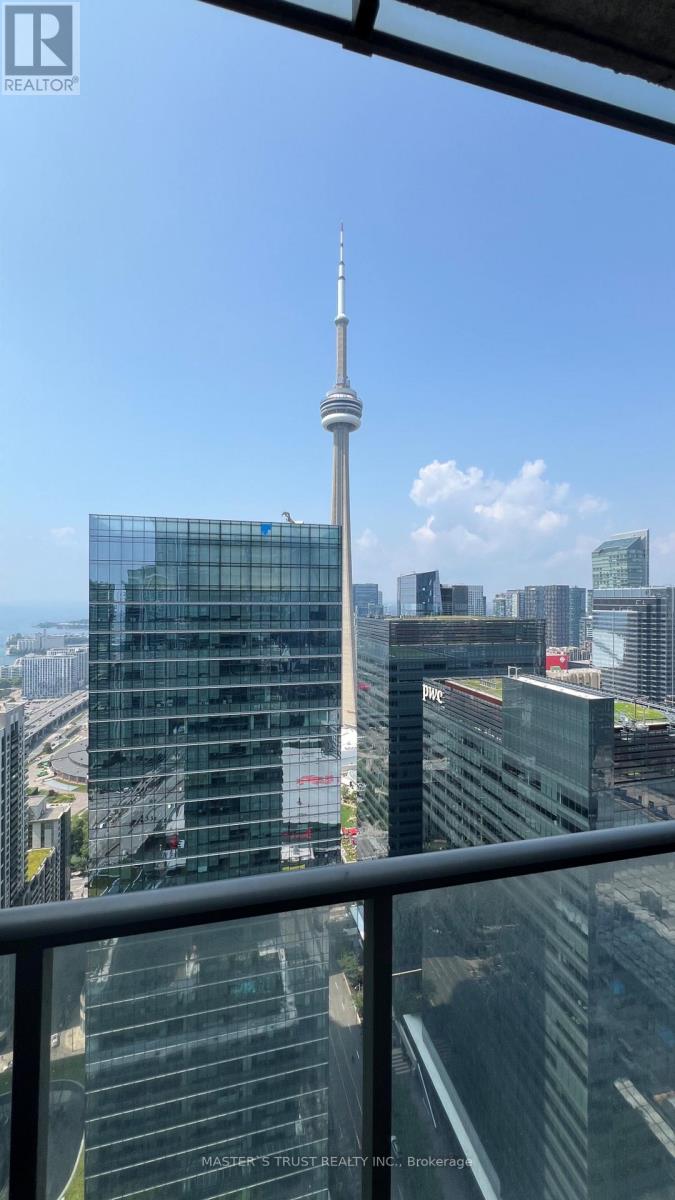 <div class="slider-price">$719,900</div><p>4502 - 65 Bremner Boulevard, Toronto, Ontario</p>