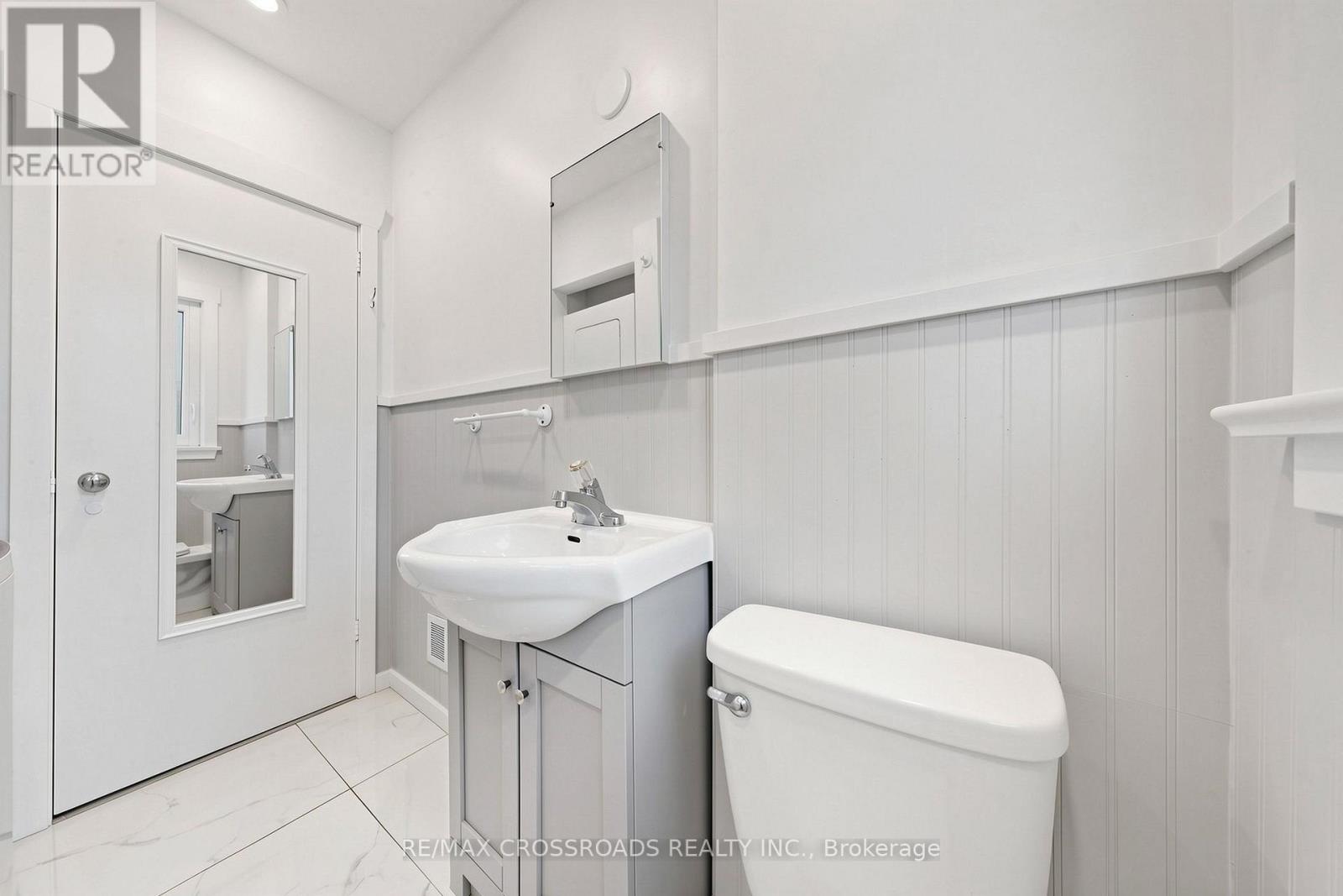1496 Simcoe Street N, Oshawa, Ontario L1G 4X7 - Photo 16 - E13655784
