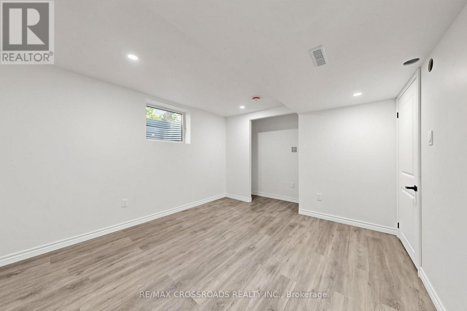1496 Simcoe Street N, Oshawa, Ontario L1G 4X7 - Photo 25 - E13655784