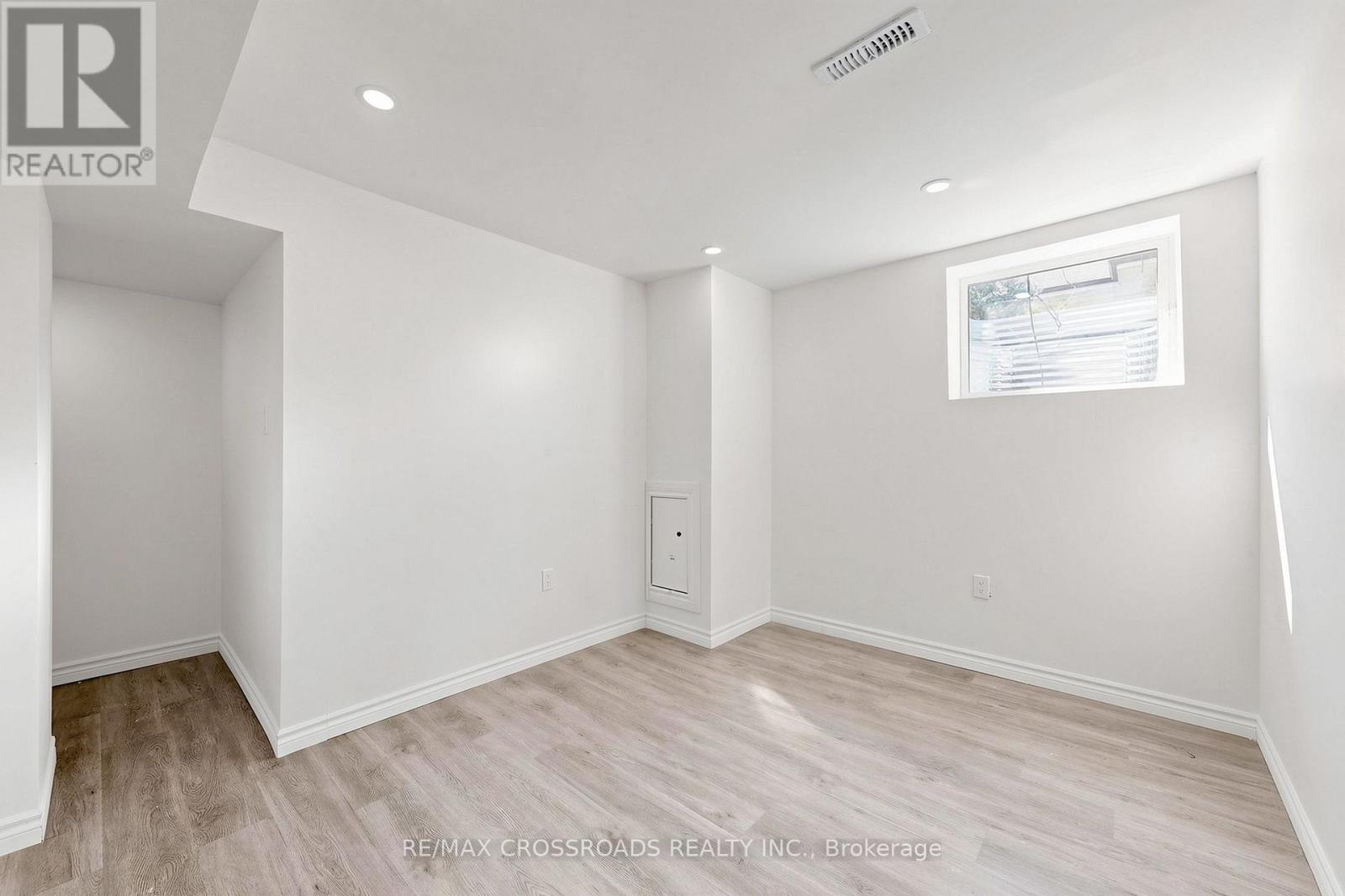 1496 Simcoe Street N, Oshawa, Ontario L1G 4X7 - Photo 31 - E13655784