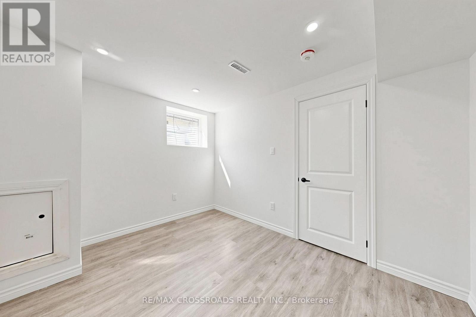 1496 Simcoe Street N, Oshawa, Ontario L1G 4X7 - Photo 32 - E13655784