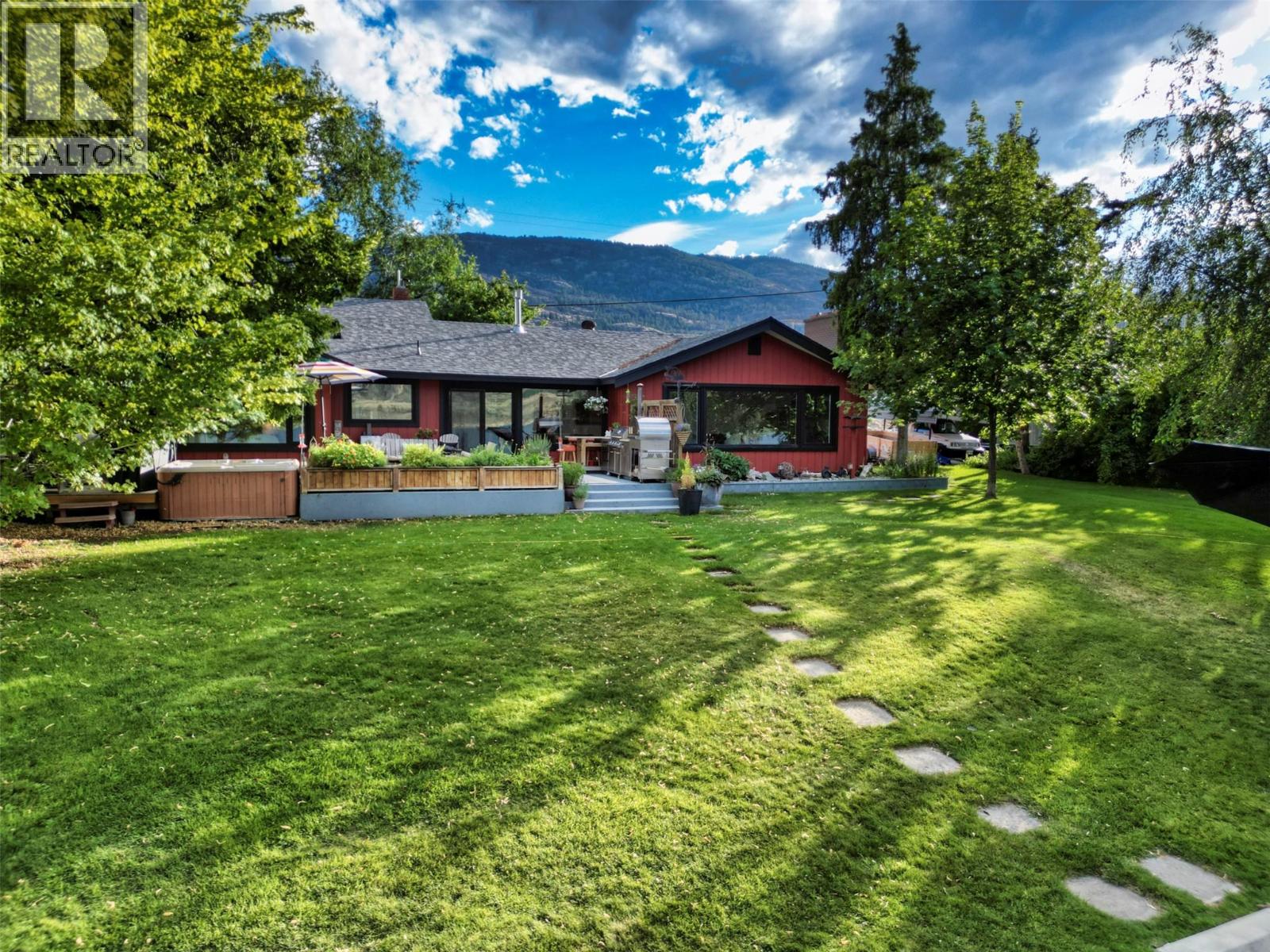 10617 81st Street, Osoyoos, British Columbia  V0H 1V2 - Photo 11 - 10394491