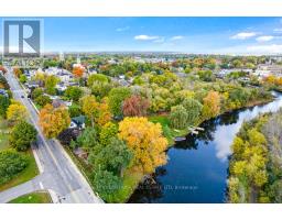 21 CRAIG STREET, Perth, Ontario