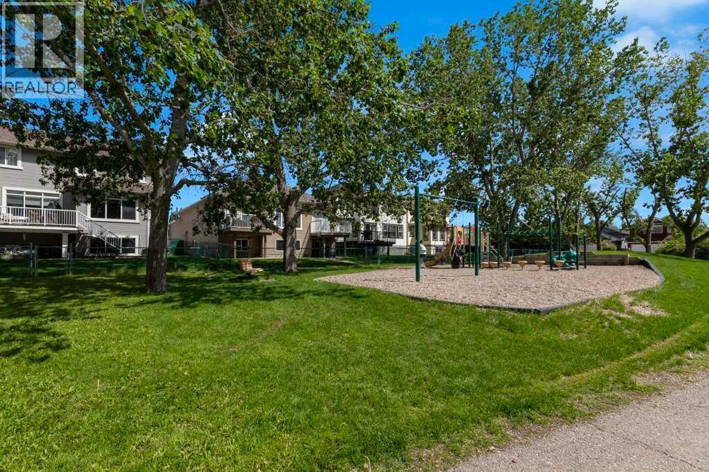 9 Tanner Close SE, Airdrie, Alberta  T4A 2E8 - Photo 3 - A2334049