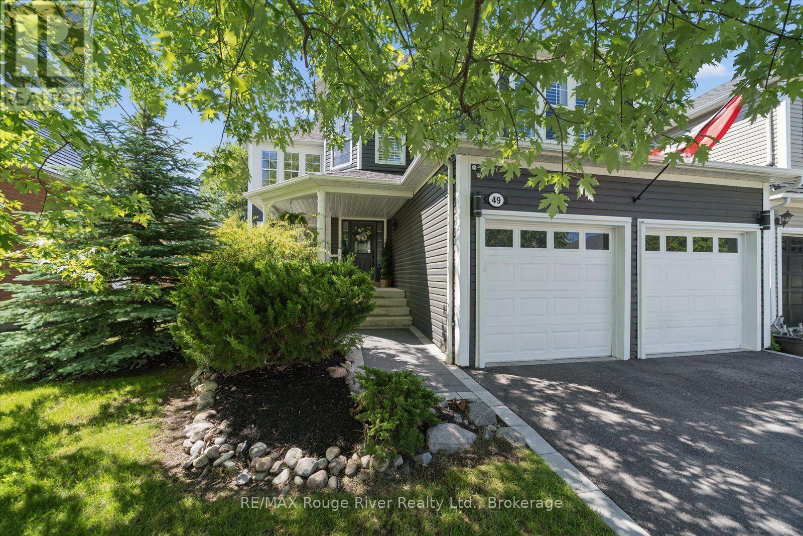 49 HANSON CRESCENT, Whitby, Ontario