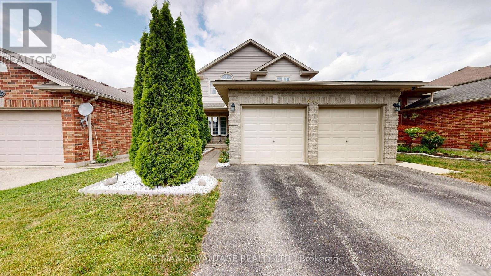 816 Wild Rose Lane S, London North, Ontario  N6H 5X4 - Photo 4 - X13655476