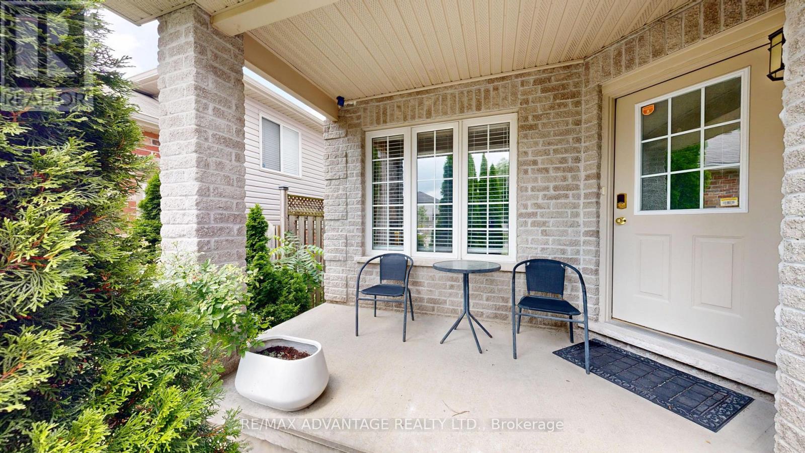 816 Wild Rose Lane S, London North, Ontario  N6H 5X4 - Photo 5 - X13655476
