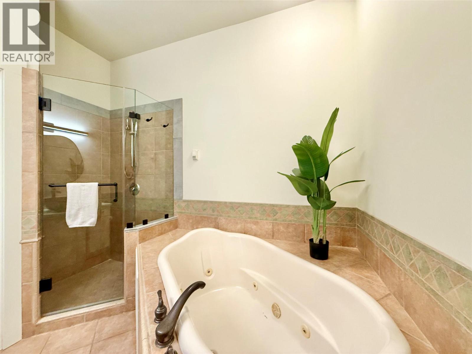 2186 West Lake Drive, Christina Lake, British Columbia  V0H 1E2 - Photo 22 - 10394654
