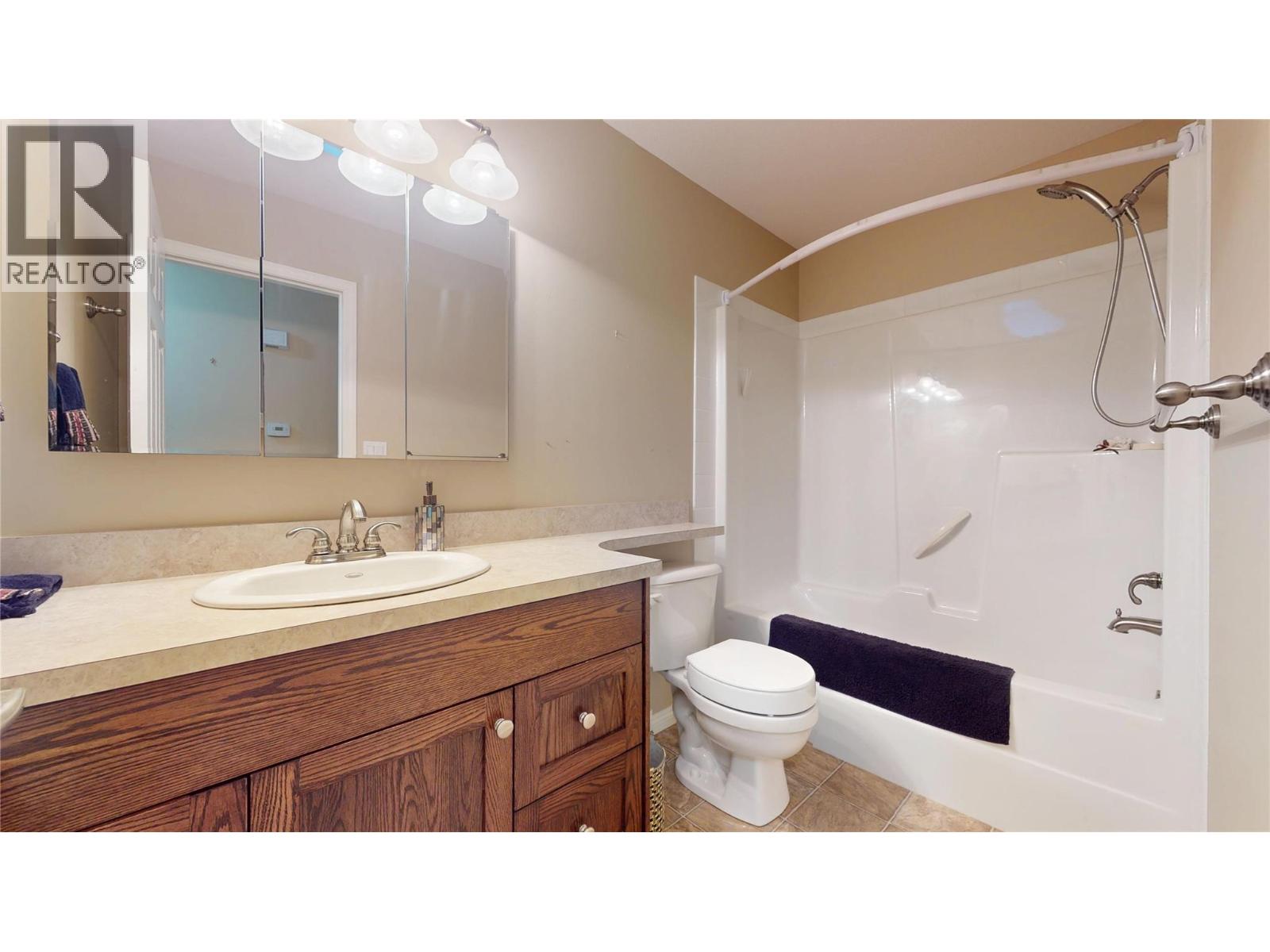 2100 13th Street S Unit# 127, Cranbrook, British Columbia  V1C 7J5 - Photo 11 - 10396971