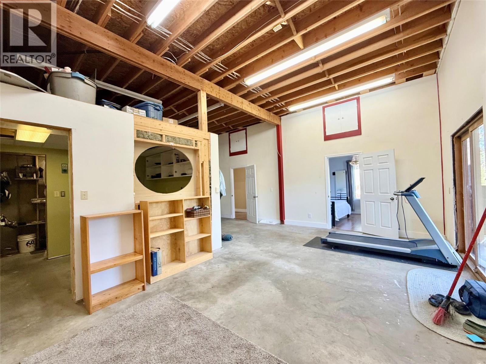 2186 West Lake Drive, Christina Lake, British Columbia  V0H 1E2 - Photo 34 - 10394654