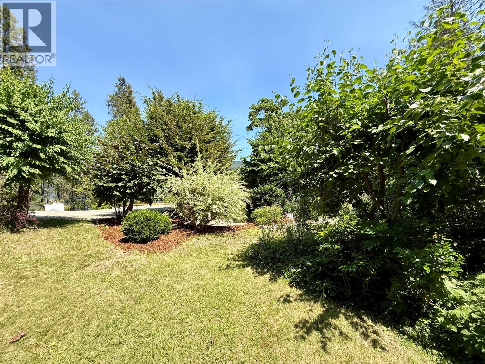 2186 West Lake Drive, Christina Lake, British Columbia  V0H 1E2 - Photo 47 - 10394654