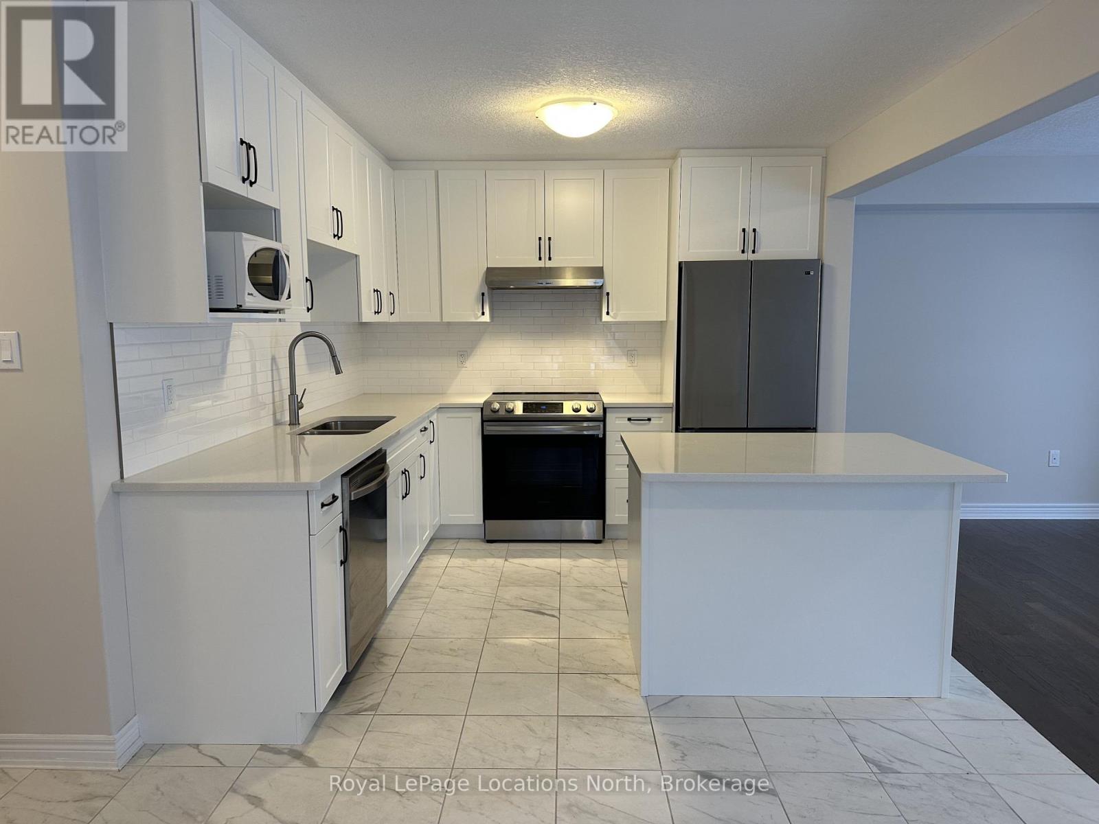 162 Stonebrook Way, Grey Highlands, Ontario  N0C 1H0 - Photo 3 - X13655818