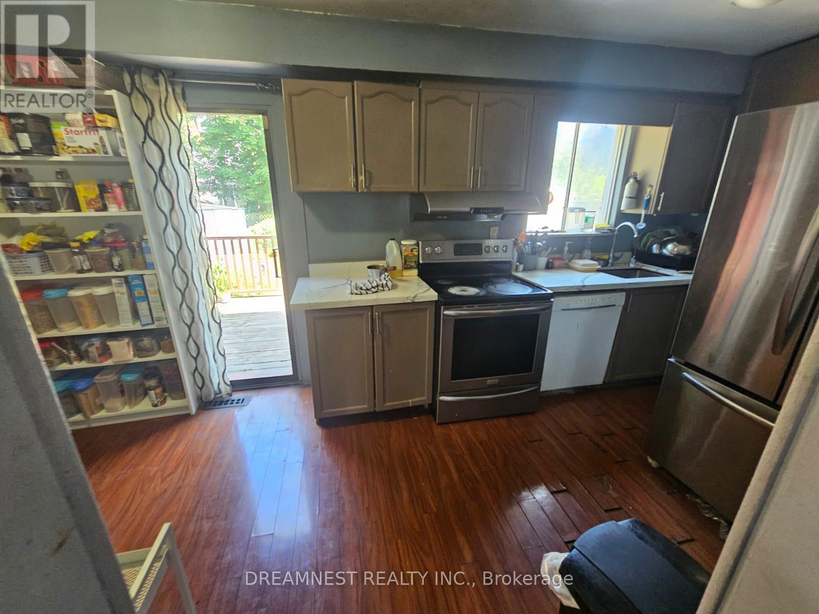 59 Coxworth Crescent, Toronto, Ontario  M1B 1E2 - Photo 8 - E13655806