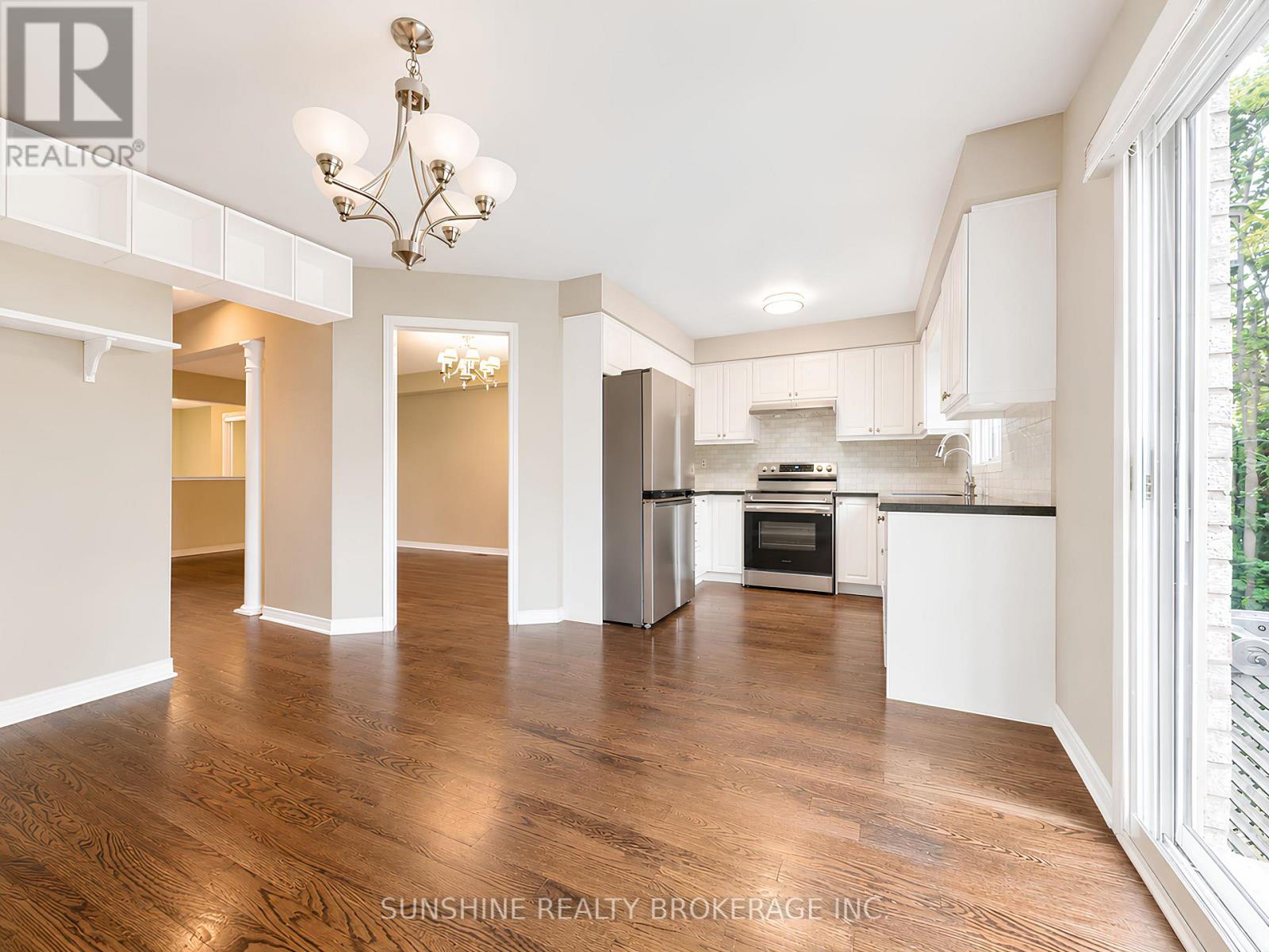 181 Trail Ridge Lane, Markham, Ontario  L6C 2C6 - Photo 9 - N13655800