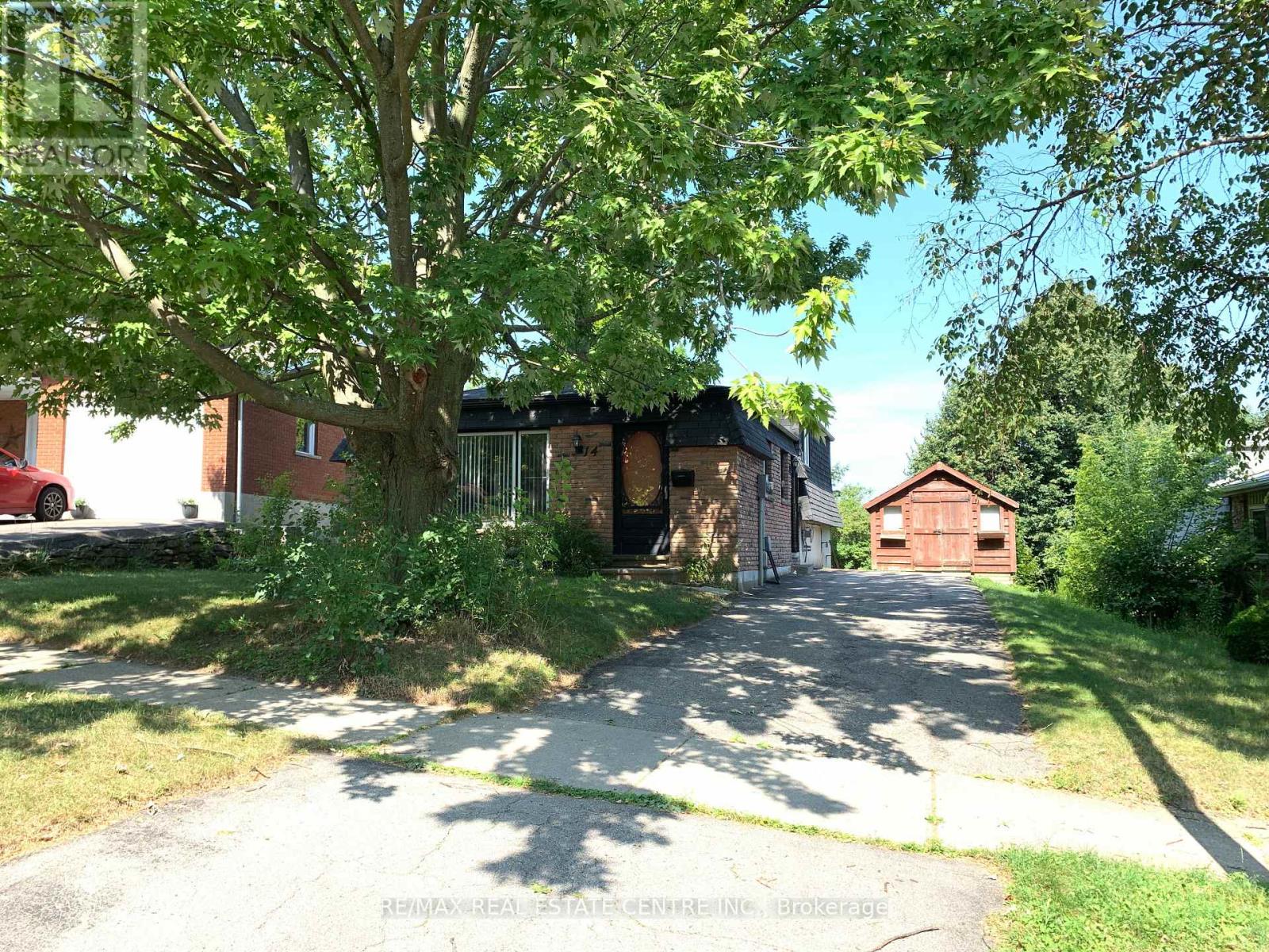14 Sandsprings Crescent, Kitchener, Ontario  N2E 2C7 - Photo 16 - X13655810