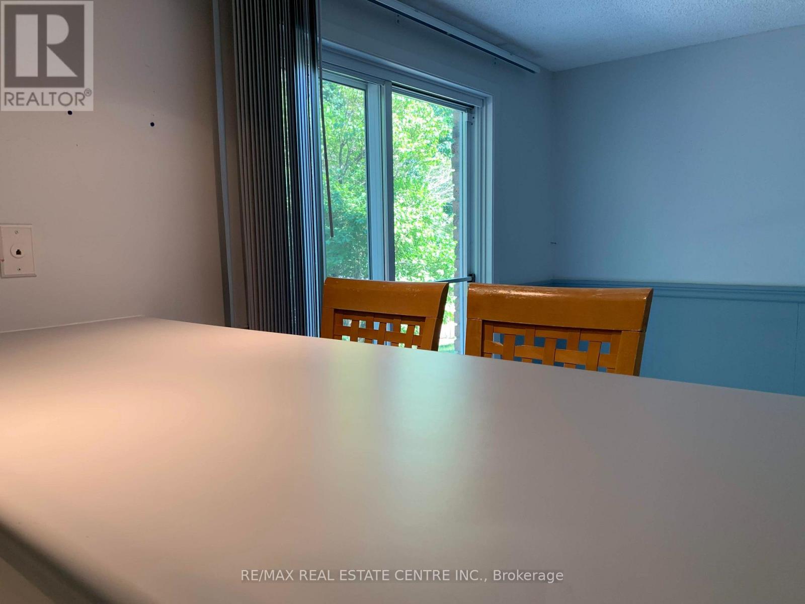 14 Sandsprings Crescent, Kitchener, Ontario  N2E 2C7 - Photo 17 - X13655810