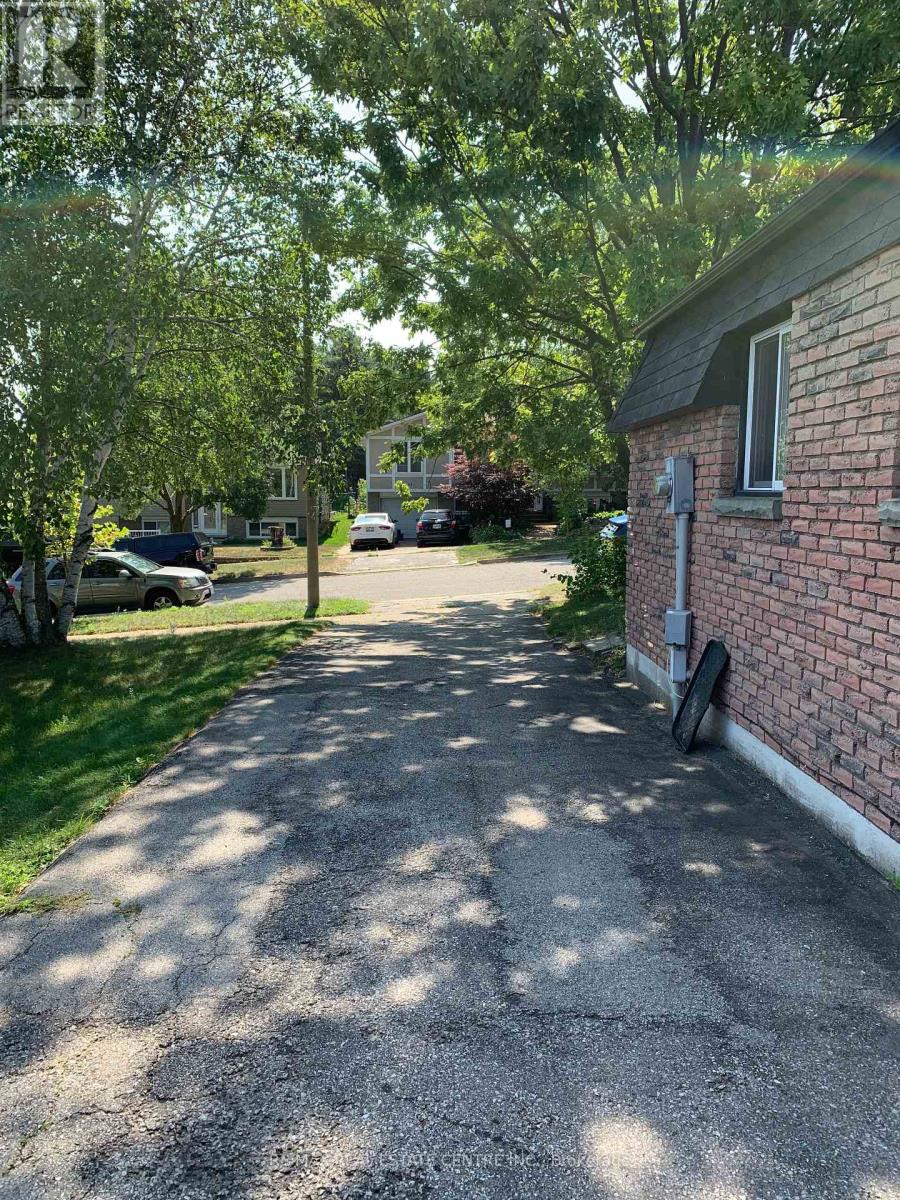 14 Sandsprings Crescent, Kitchener, Ontario  N2E 2C7 - Photo 19 - X13655810