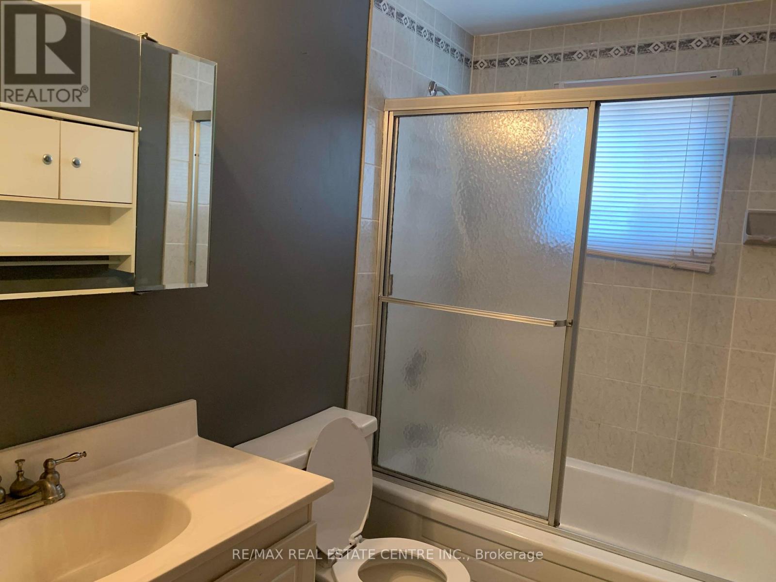 14 Sandsprings Crescent, Kitchener, Ontario  N2E 2C7 - Photo 29 - X13655810