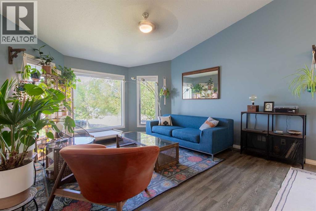 160 Heritage Boulevard W, Lethbridge, Alberta  T1K 6X1 - Photo 7 - A2329710