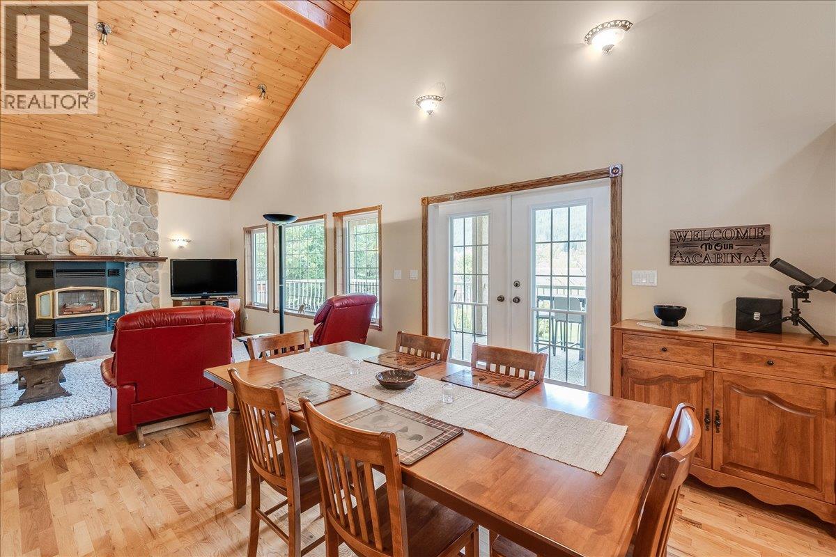 664 Ainslie Road, Harrop, British Columbia  V1L 6P6 - Photo 37 - 10384831