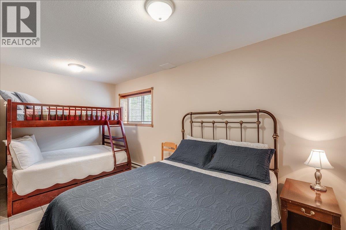 664 Ainslie Road, Harrop, British Columbia  V1L 6P6 - Photo 76 - 10384831