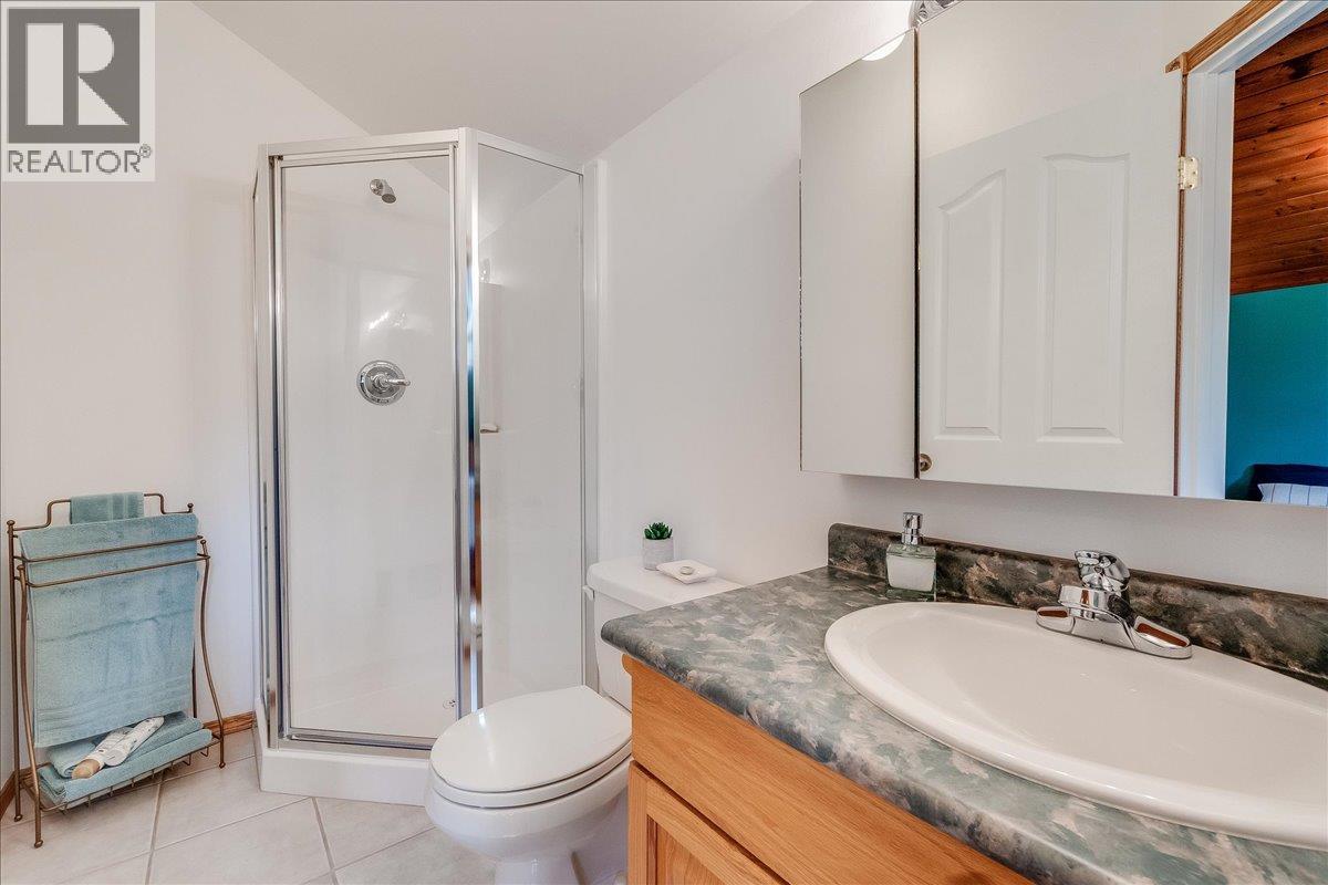 664 Ainslie Road, Harrop, British Columbia  V1L 6P6 - Photo 52 - 10384831
