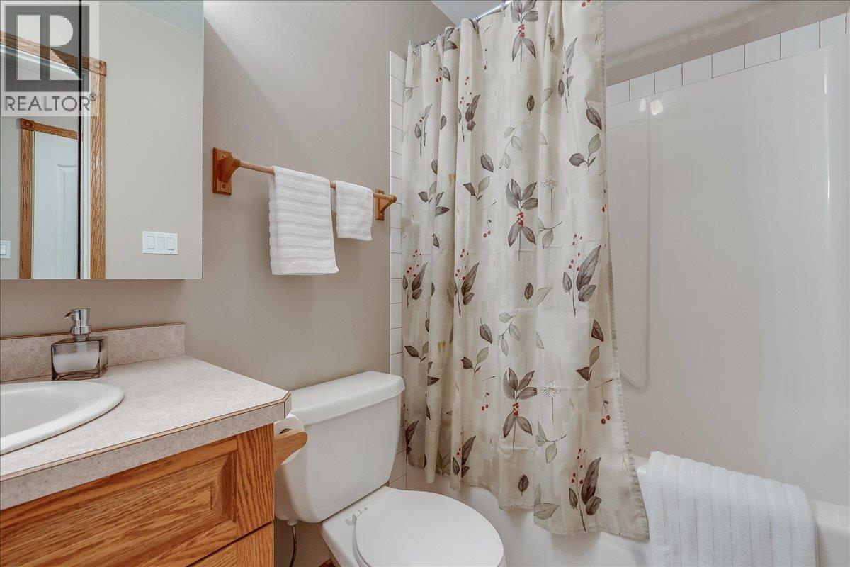 664 Ainslie Road, Harrop, British Columbia  V1L 6P6 - Photo 64 - 10384831